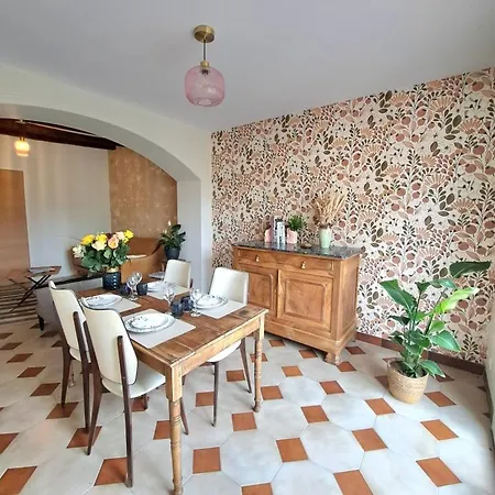 La Petite Maison De * Noyen-sur-Sarthe